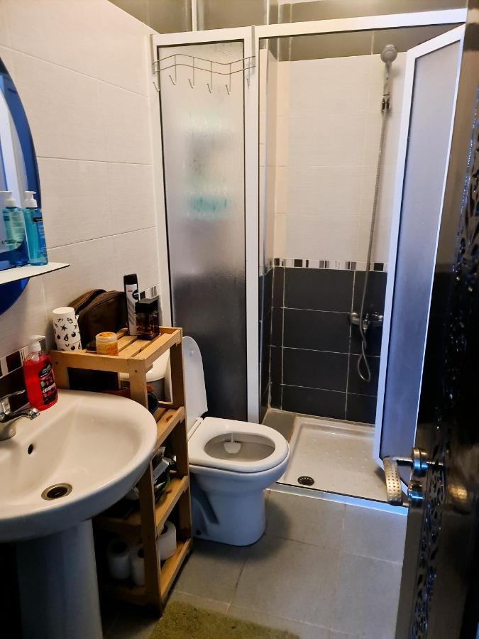 Appartement Cosy Bien Equipee Мартил Екстериор снимка